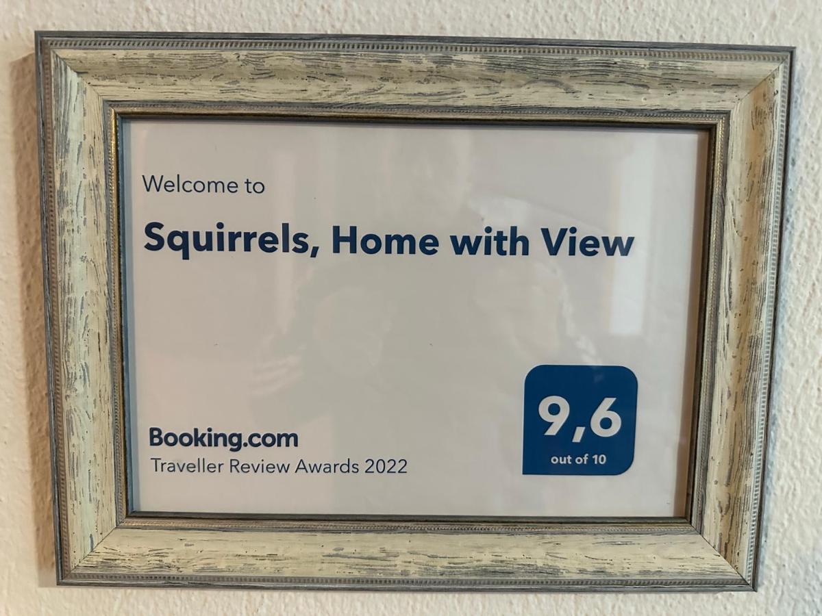 Squirrels, Home With View Metamorfosi  Exterior photo