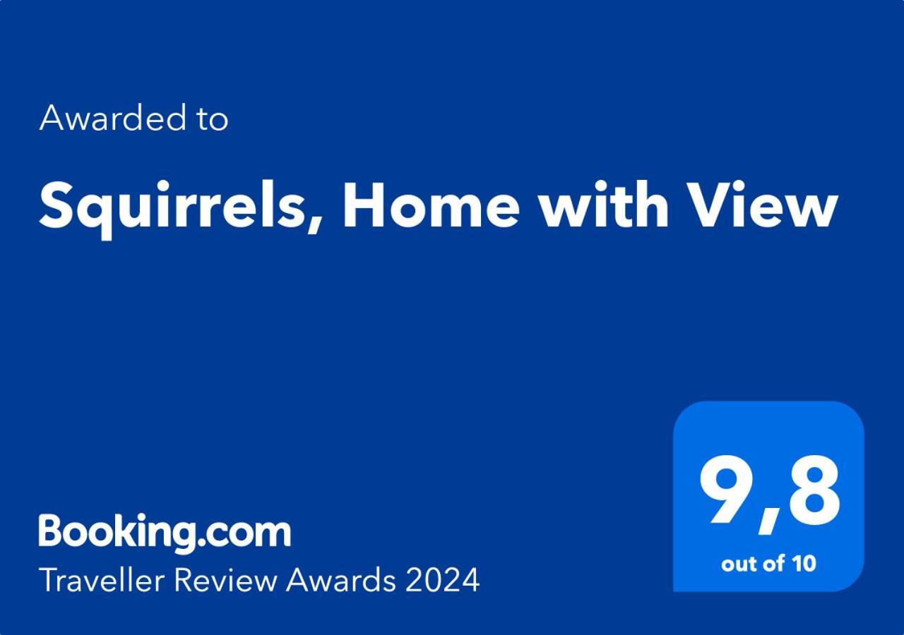 Squirrels, Home With View Metamorfosi  Exterior photo